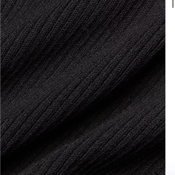 Aritizia Cayenne Halter Dress in Black - Picture 2 of 9